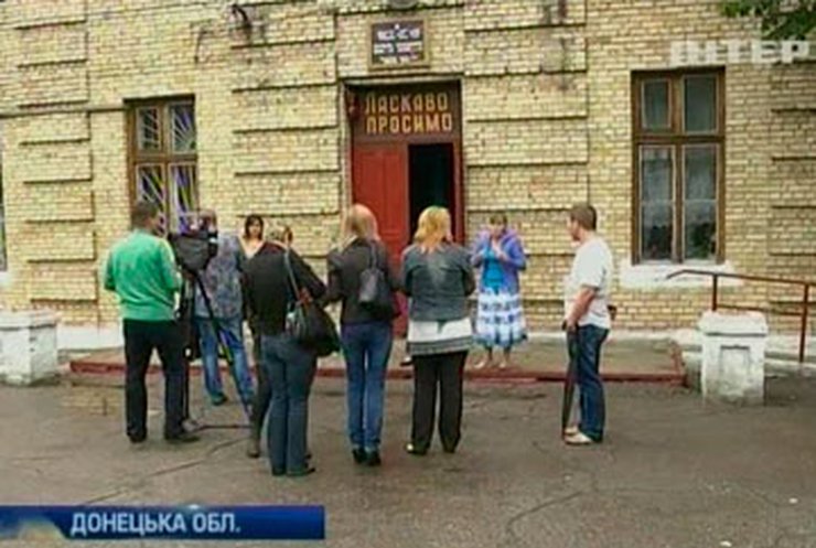 12-летнего школьника из-за ссоры избил отец одноклассника