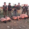 В Сети появилось видео жестокой казни сирийских военнослужащих повстанцами