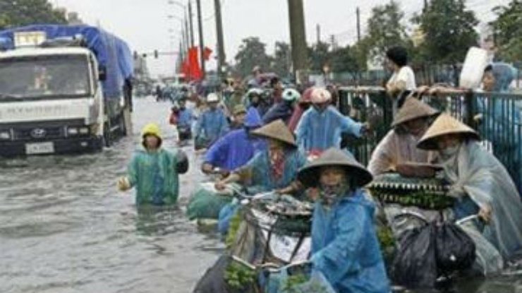 Масштабное наводнение во Вьетнаме: Более 20 человек погибли