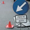 В Харькове "Лексус" "влетел" в ВАЗ: Двое погибли, трое в больнице