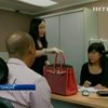 В Гонконге берут в залог брендовые сумки