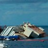 Затонувший лайнер Costa Concordia успешно подняли с мели