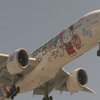 Самолет с Hello Kitty приземлился в Лос-Анджелесе