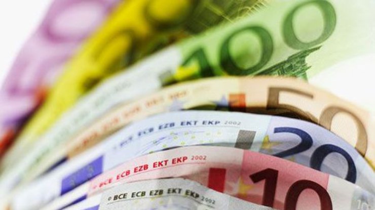 Курс евро превысил отметку в 11 гривен