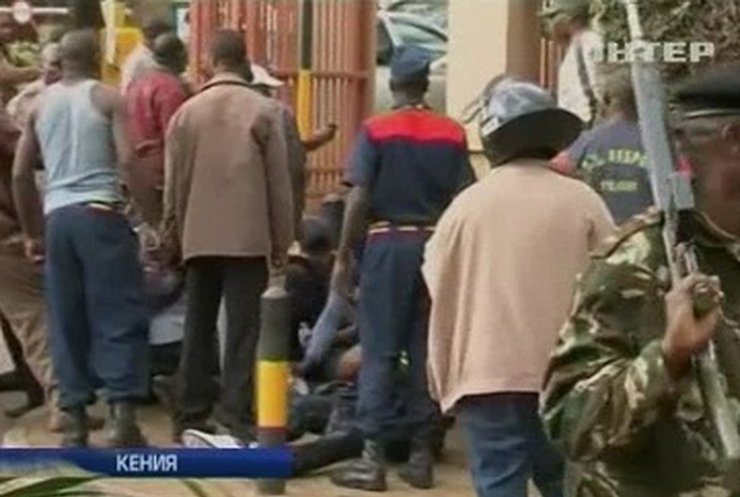 В ТЦ столицы Кении захватили заложников: При налете погибли 20 человек