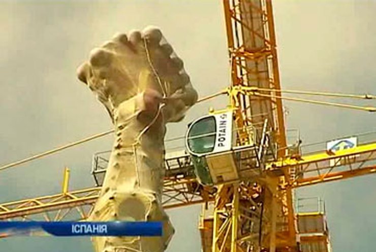 Храм Святого Семейства в Барселоне строят на пожертвования туристов