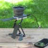 Kickstarter представил устройство для зарядки мобильника от костра