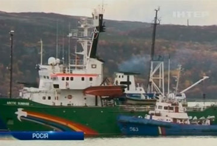 В Мурманске обыскивают ледокол Arctic Sunrise