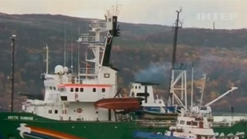 В Мурманске обыскивают ледокол Arctic Sunrise