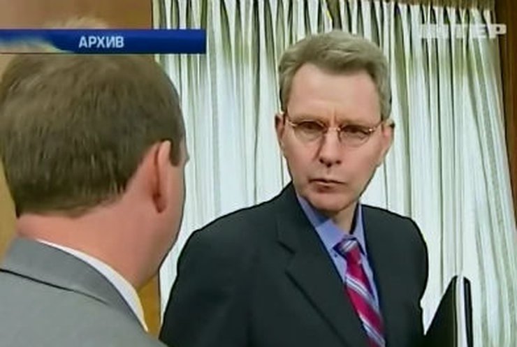 Из-за кризиса посольству США в Украине урезали бюджет