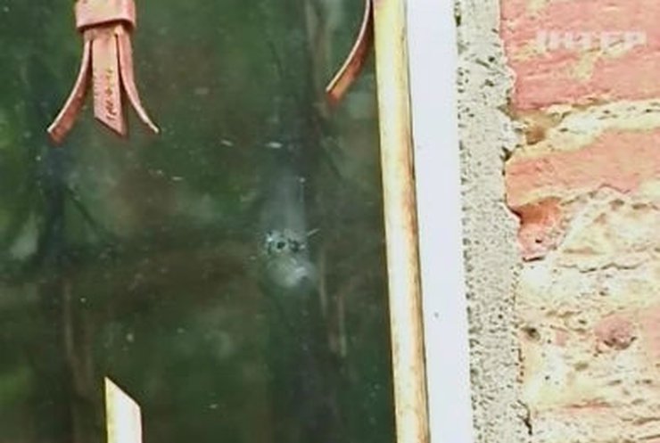 В Виннице стреляли по дому умершего правозащитника Дмитрия Гройсмана