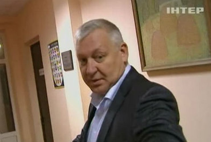 Чиновник, избивший журналиста "Интера", получил повышение