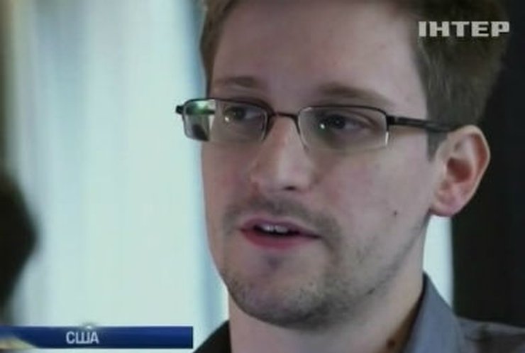 Экс-глава ЦРУ предложил внести Сноудена в расстрельный список