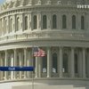 "Шатдаун" в США: Госслужащие уже неделю сидят без зарплаты
