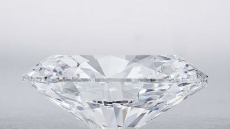 На Sotheby's установлен мировой рекорд цены белого бриллианта