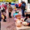 Жители Измаила продают гигантские грибы