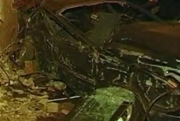 Водитель машины, врезавшейся в Краснодоне в дом, превысил скорость