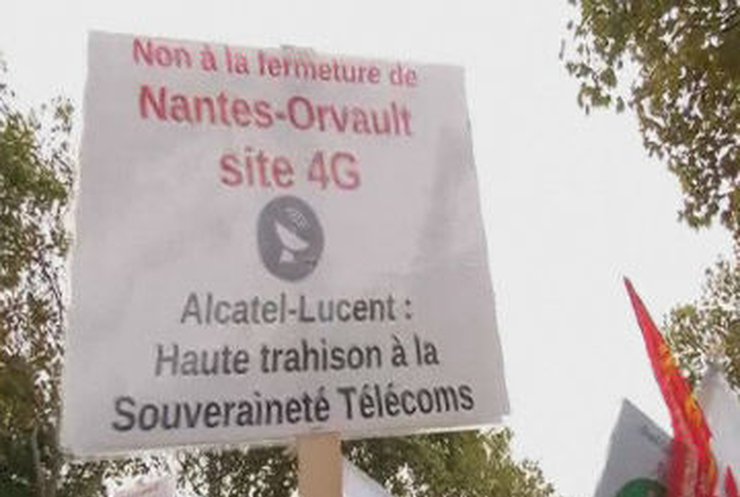 Рабочие Alcatel-Lucent протестуют против увольнений