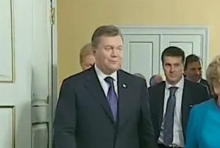 Янукович посетил Эстонию