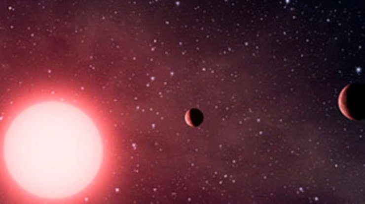 Астрономы впервые открыли "кривую" планетарную систему