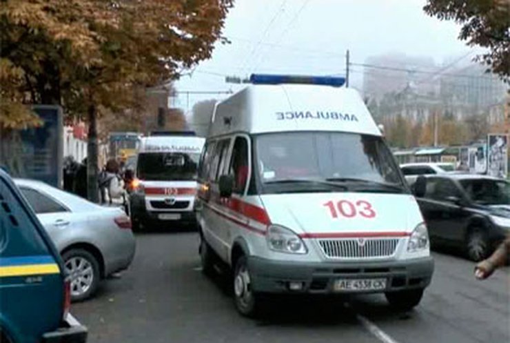 ДТП в Днепропетровске: "Фольксваген" сбил четверых пешеходов на тротуаре