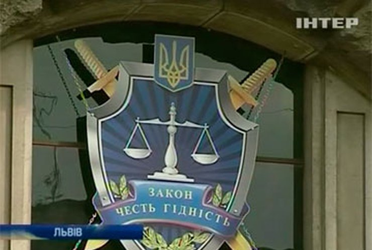 Во Львове прокуратура взялась за расследование глумлений милиционеров-антисемитов