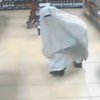 Попытавшийся ограбить магазин "призрак" убежал без добычи