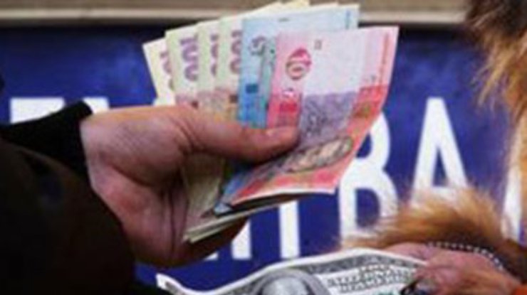 НБУ обещает гривне стабильность до конца года, но спекуляции будут продолжаться