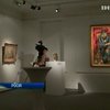 Аукционный дом Sotheby's устроил в Москве выставку картин известных художников