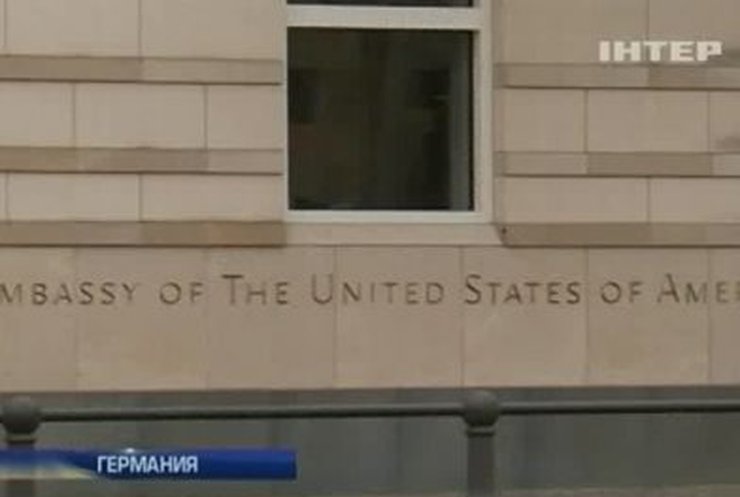 Меркель прослушивали из посольства США в Берлине, - СМИ
