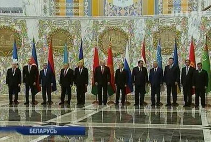 Президенты стран СНГ встретились в Минске