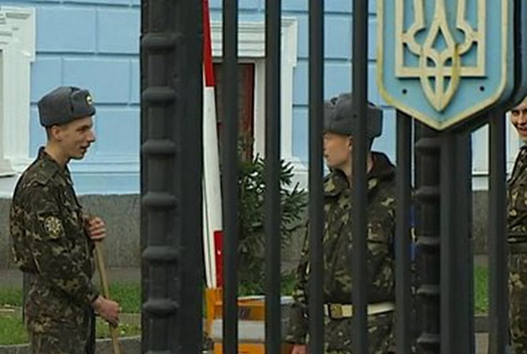 После обыска замначальника Генштаба Украины слег в больницу
