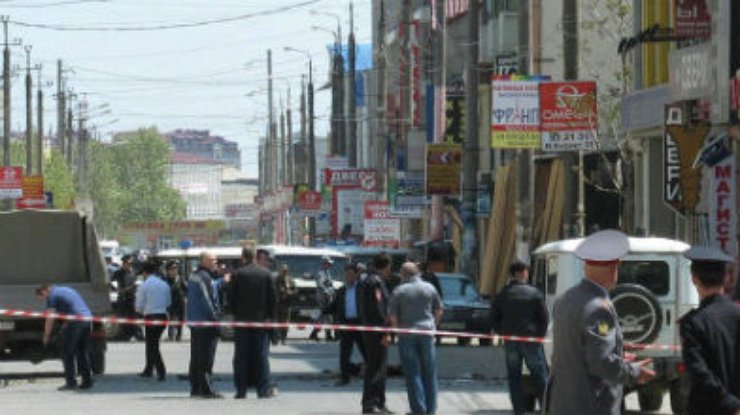Взрывы в Махачкале: Двое погибших, 15 раненых
