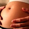 В одном из штатов США запретили прикасаться к животу беременных