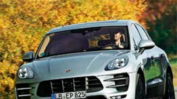 В Сети рассекретили фото кроссовера Porsche