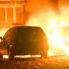 Два автомобиля в Киеве едва не сгорели из-за пожара на свалке
