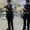 Аэропорты США усиливают охрану после стрельбы в Лос-Анджелесе