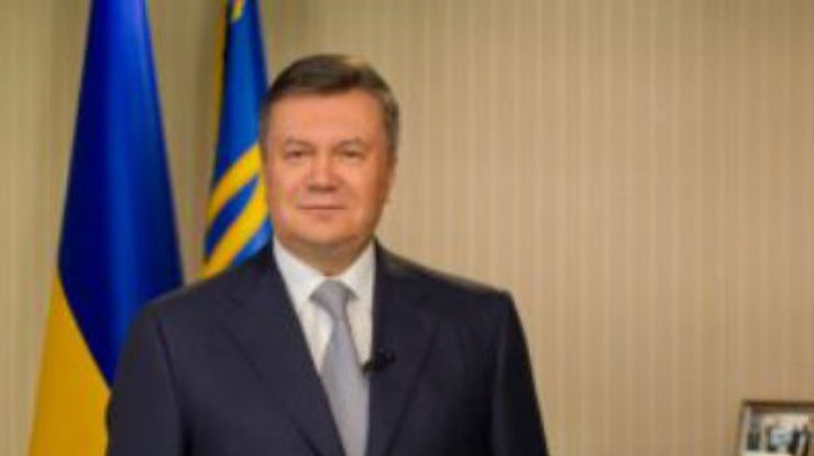 Янукович надеется, что профессионализм соцработников поможет внедрять евростандарты