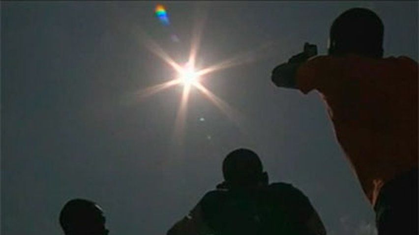 Жители Африки увидели уникальное солнечное затмение