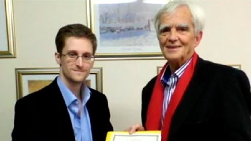 Американские конгрессмены отказали Сноудену в помиловании