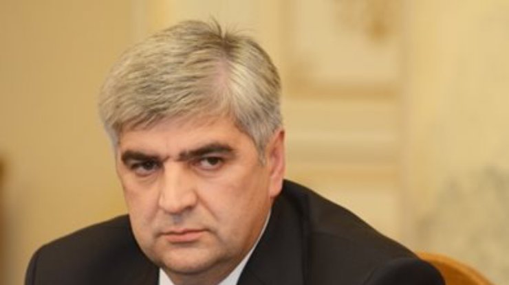 Оппозиция начала сбор подписей за недоверие львовскому губернатору Сало