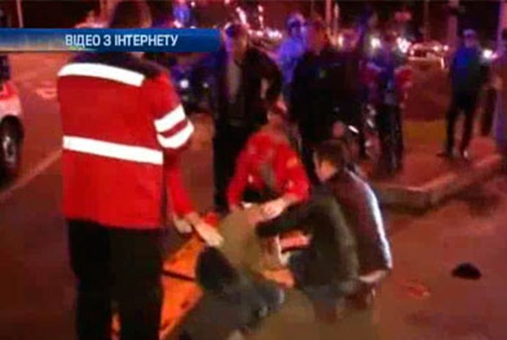 В Киеве водитель легковушки сбил велосипедиста