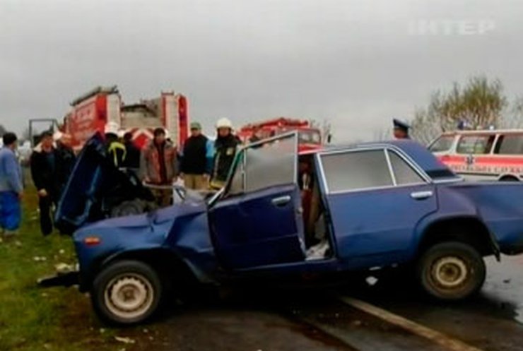 На Закарпатье из-за нарушения ПДД погибли два человека