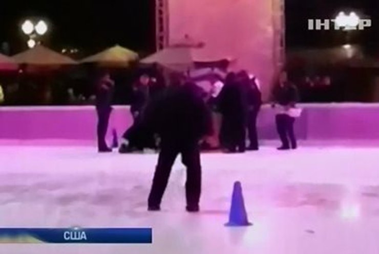 В Нью-Йорке 16-летний парень открыл стрельбу на катке