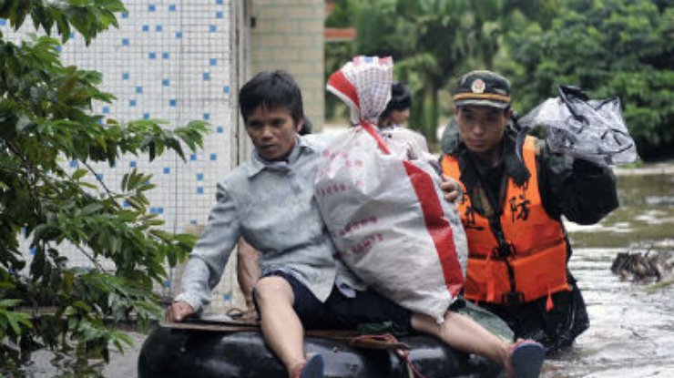 Наводнение во Вьетнаме: 28 погибших, десятки тысяч теперь без жилья