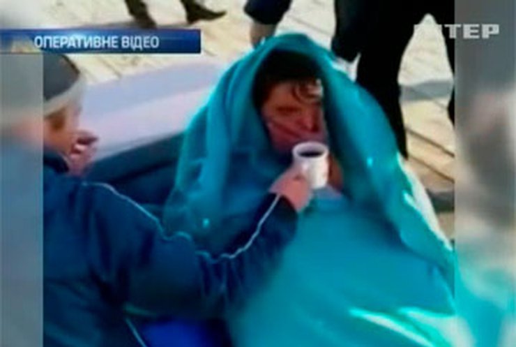 В Одессе сотрудники МЧС во время утрененй пробежки спасли двух рыбаков