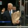 Вице-президент США одолжил десять долларов на сэндвич