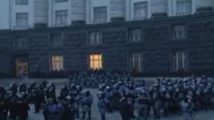 Милиция сообщает о пострадавшем правоохранителе в столкновениях под Кабмином