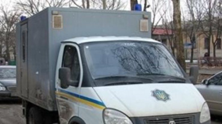 В Одессе во время демонтажа евромайдана задержали трех митингующих