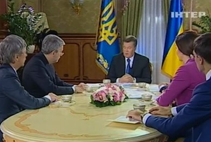 Янукович призвал милицию обеспечить безопасность митингующих
